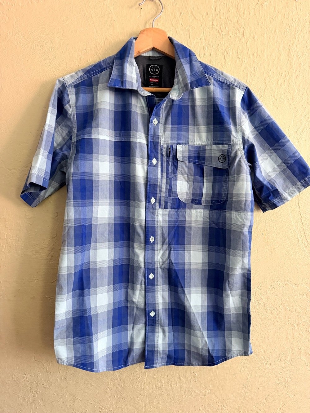 ALL Terrain Gear men's small blue and white button up